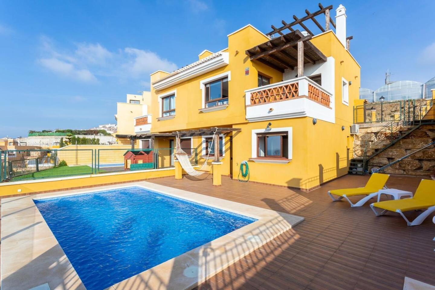 Villa Margarita Velez Exterior foto