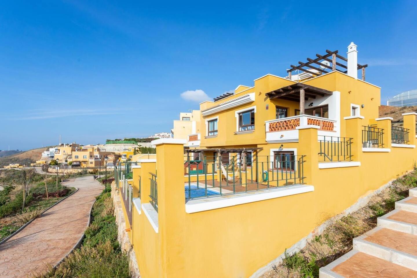 Villa Margarita Velez Exterior foto